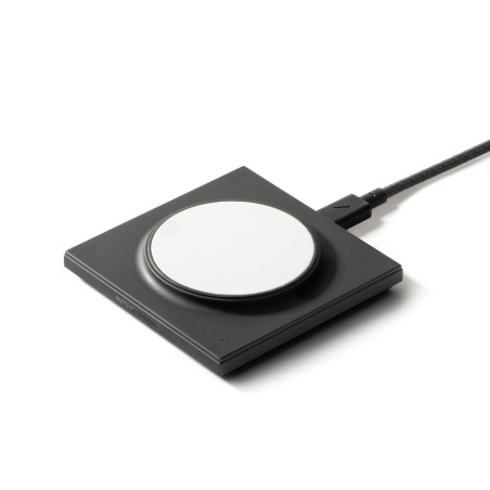 Native Union Drop Magnetic Wireless Charger - Sleek, Efficient, Fast Charging Solution - DROP-MAG-BLK-NP